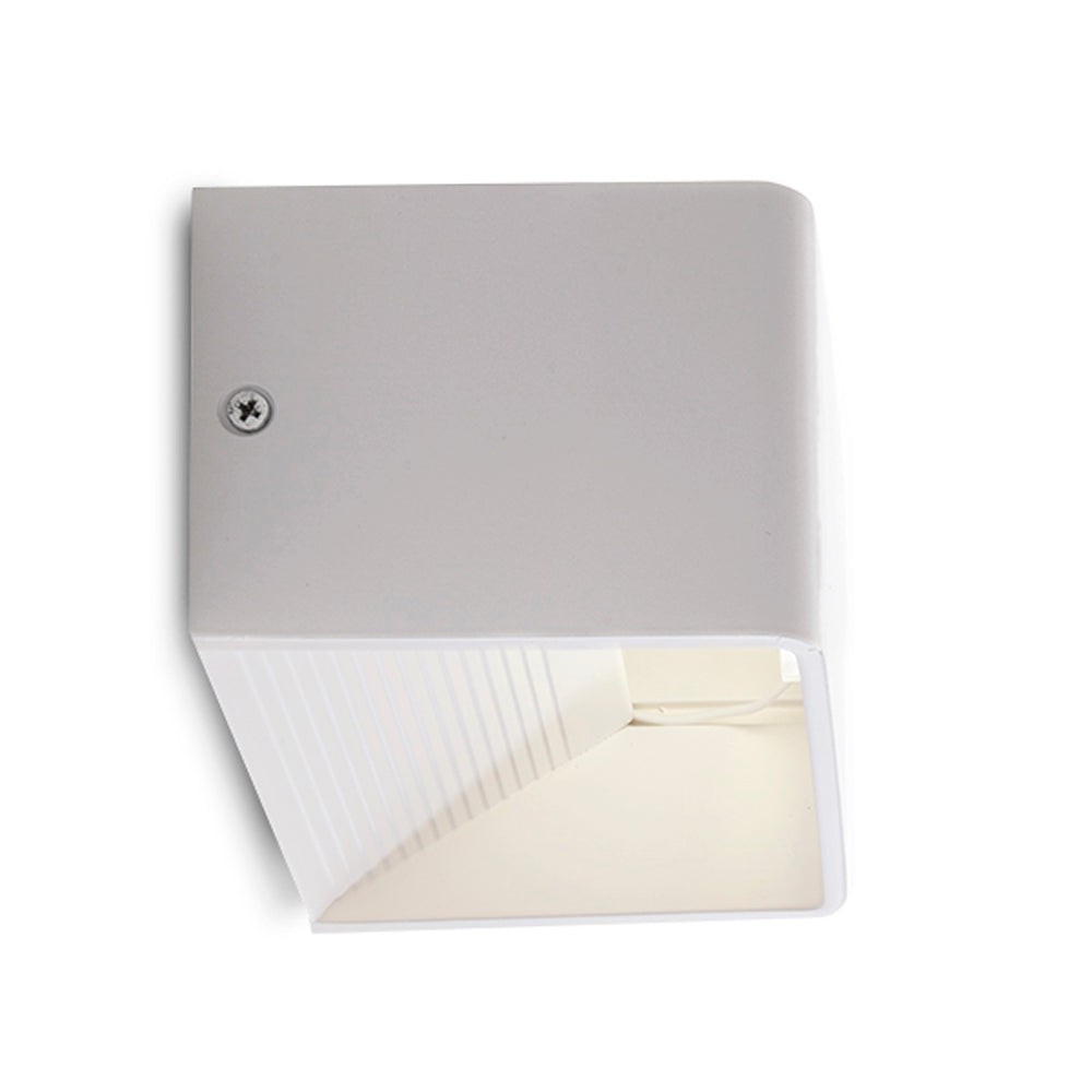 Lampada da parete a LED 5W 398Lm 2700ºK Sophia 40. Lampada da parete a LED 5W 398Lm 2700ºK Sophia 40.