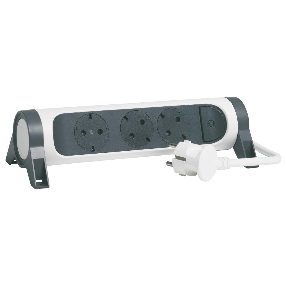 LEGRAND-Base multipla fissa e girevole con 3 prese da incasso LEGRAND-Base multipla fissa e girevole con 3 prese da incasso