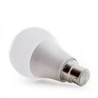 Lampadina LED B22 7W 589Lm 2700ºK Baionetta 40.