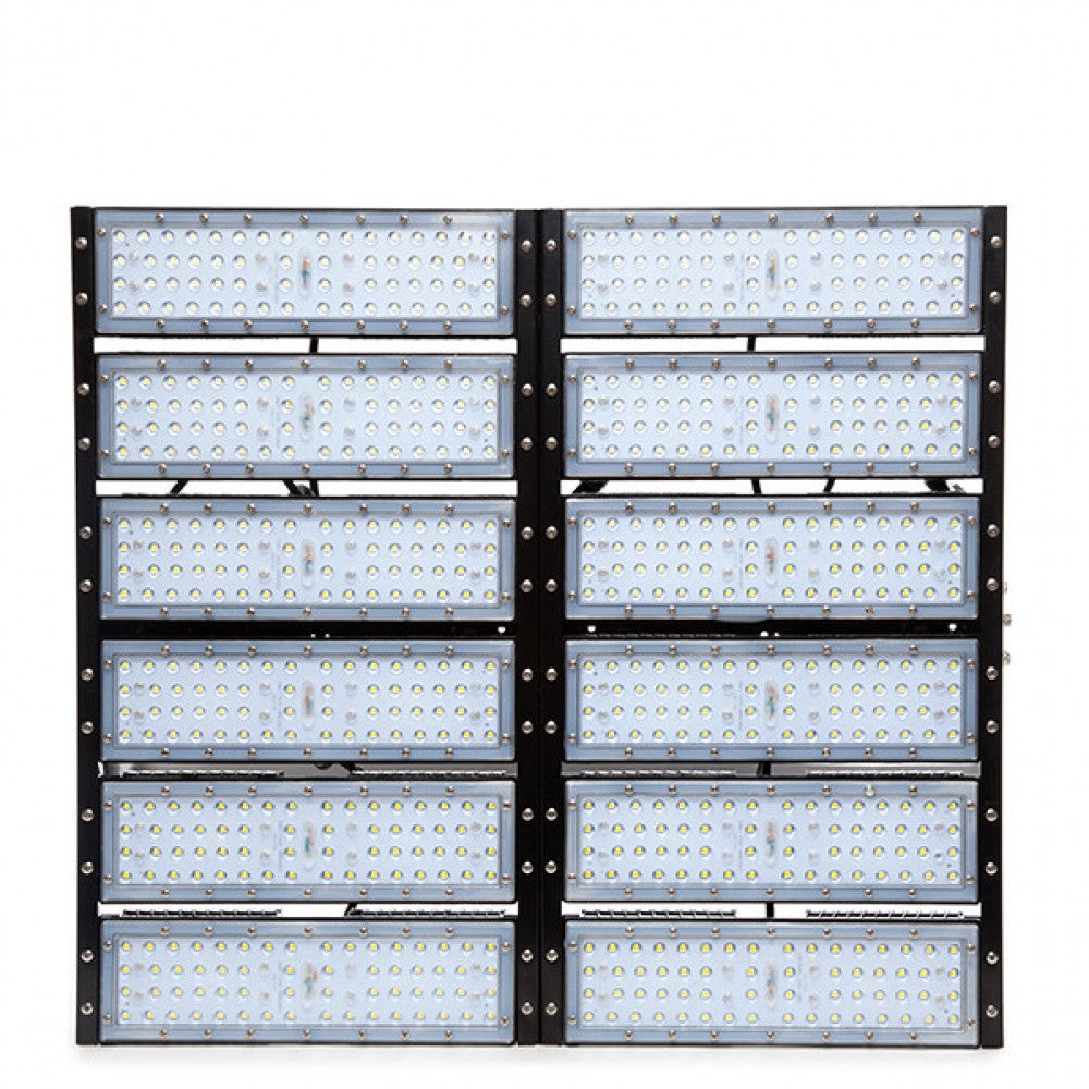 Proiettore LED 600W 78.000Lm 4000ºK IP65 100. Proiettore LED 600W 78.000Lm 4000ºK IP65 100.