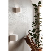 Luce A Muro "Luca"