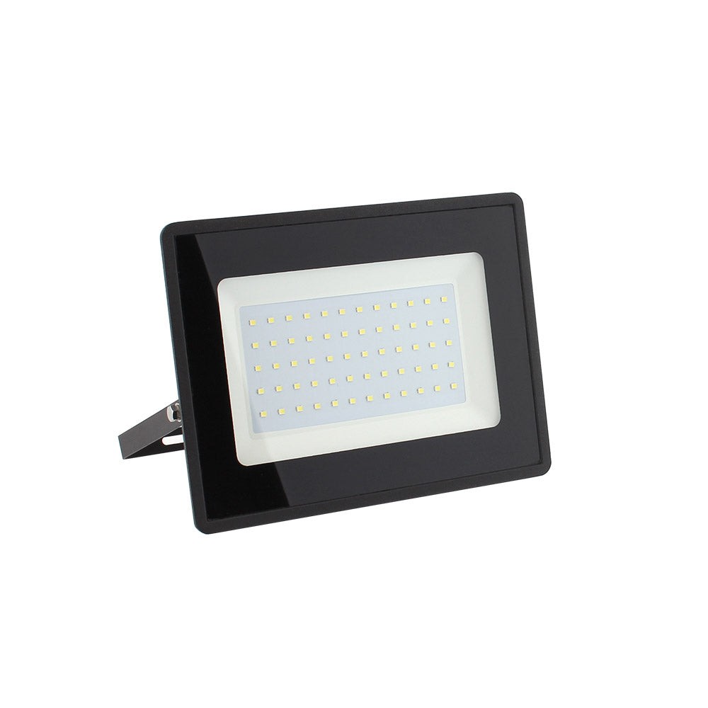 Proiettore LED 30W 3600Lm 3000K IP66 Dimmerabile 60. Proiettore LED 30W 3600Lm 3000K IP66 Dimmerabile 60.