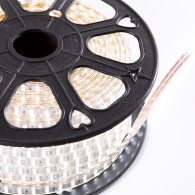 Striscia da 120 LED/M 500W 2700ºK SMD5050 220VAC IP65 x50M