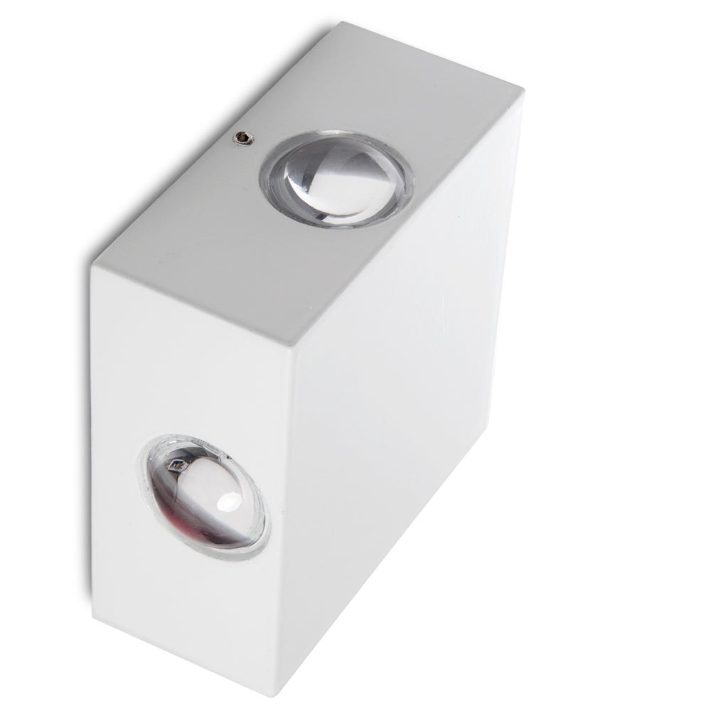 Lampada da parete a LED 4W 259Lm 2700ºK Samantha IP65 40.