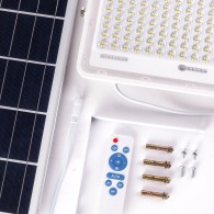 Solare LED Floodlight 300W 6500K Pannello: 6V/25W Battery: