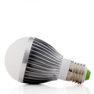 Lampadina LED E27 5W 425Lm 6000ºK Dimmerabile 40.