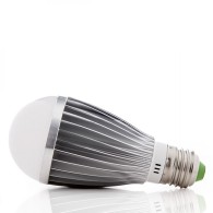 Lampadina LED E27 7W 589Lm 3000ºK Dimmerabile 40.