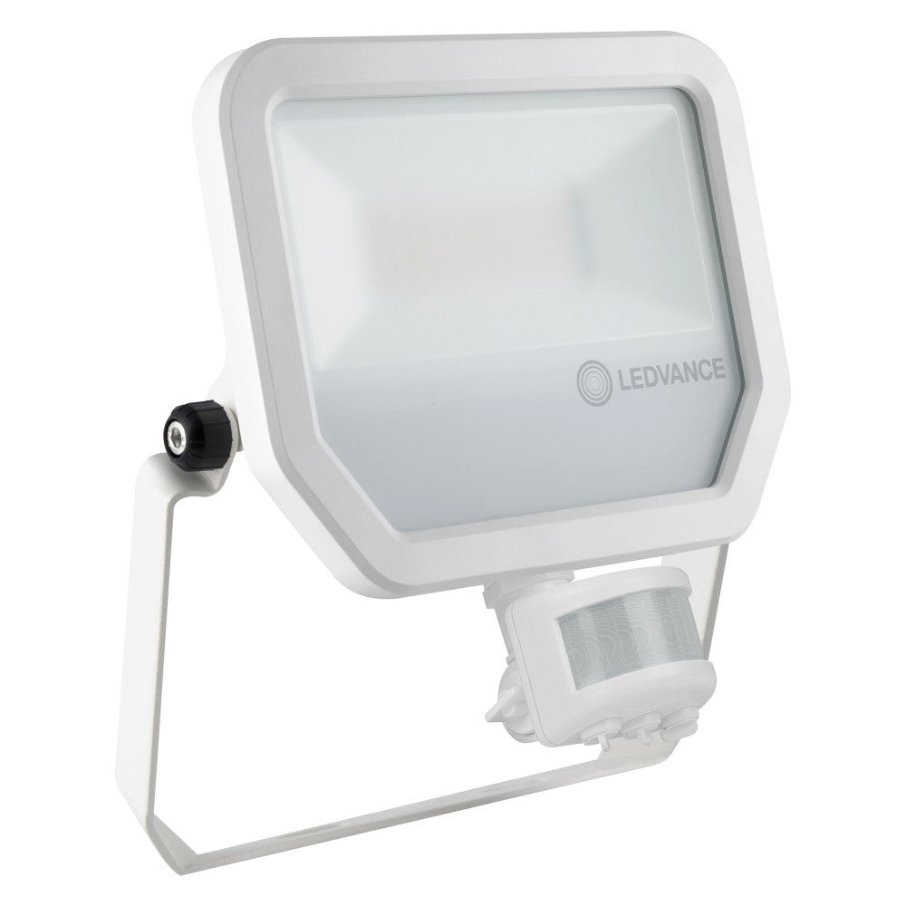 Ledvance Proiettore LED Faretto 50W 6000Lm 4000K 100 x 100º Ledvance Proiettore LED Faretto 50W 6000Lm 4000K 100 x 100º