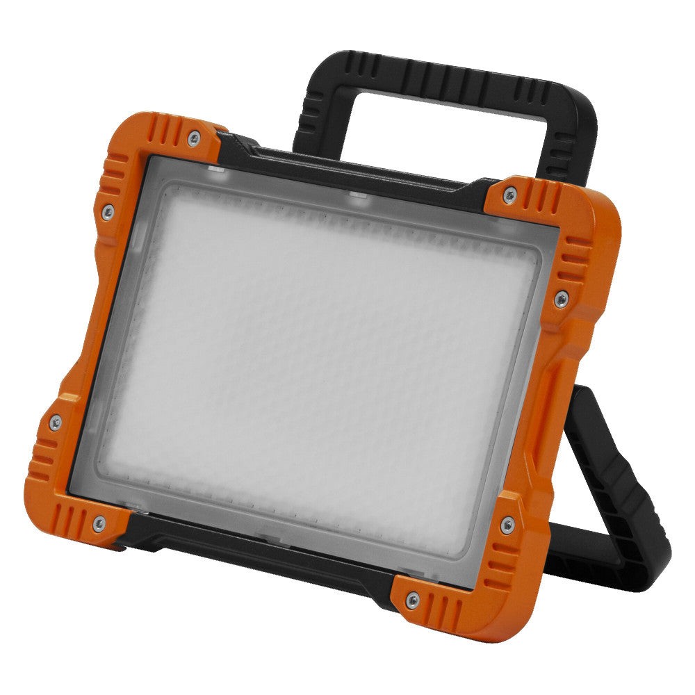 Ledvance Faro da Lavoro LED 50W 4000Lm 4000K 110º IP20 Ledvance Faro da Lavoro LED 50W 4000Lm 4000K 110º IP20