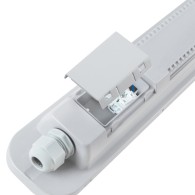 Apparecchiatura LED impermeabile 20W 2000Lm IP65 6500ºK 120º